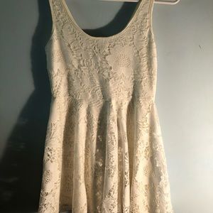 Short white flower printed dress